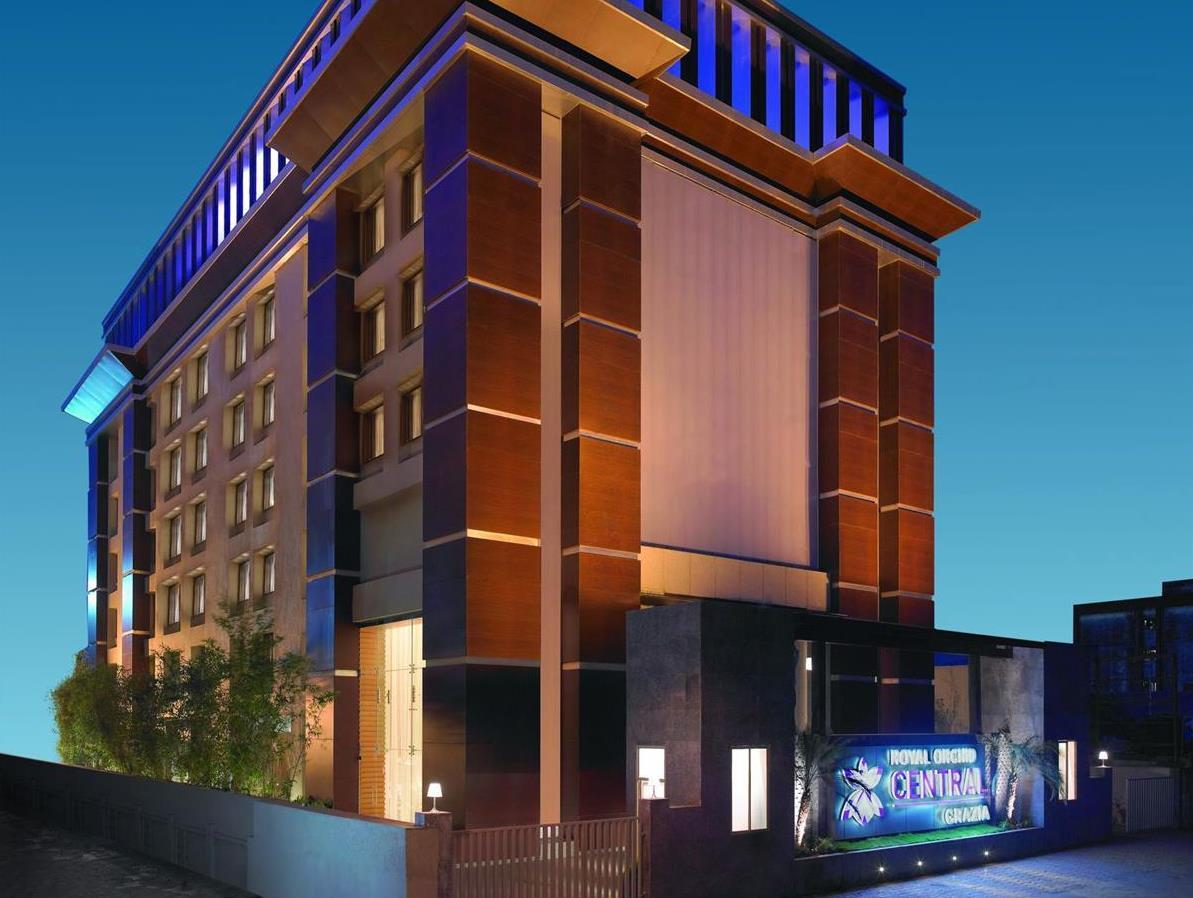 Royal Orchid Central Grazia, Navi Mumbai Esterno foto